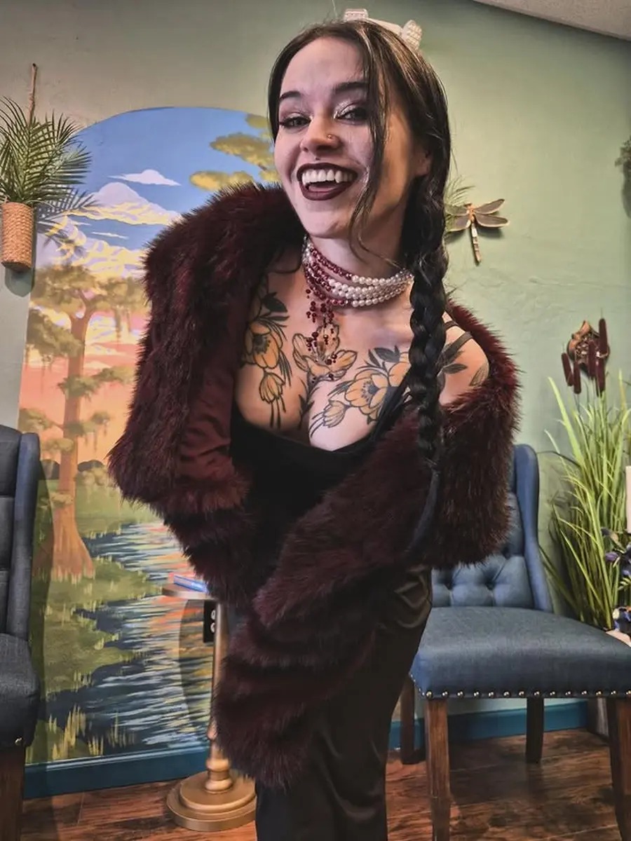 Creepbae story image